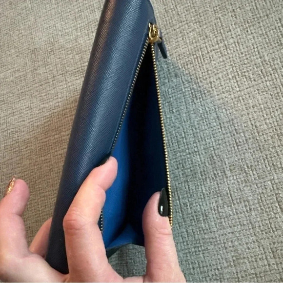 PRADA Saffiano Wave Continental Flap Wallet Bluette & Azzurro - Picture 10 of 15